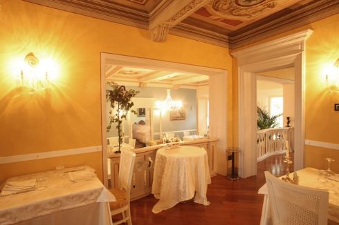 sala del Ristorante Palazzo Quaranta a Isola Dovarese