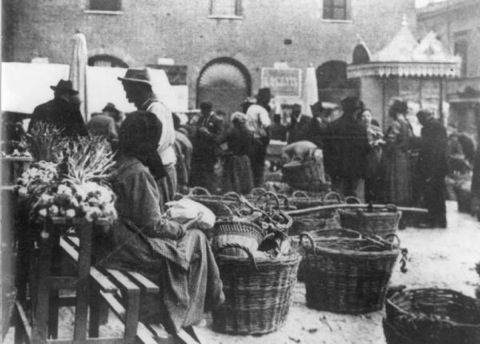 antico mercato della verdura